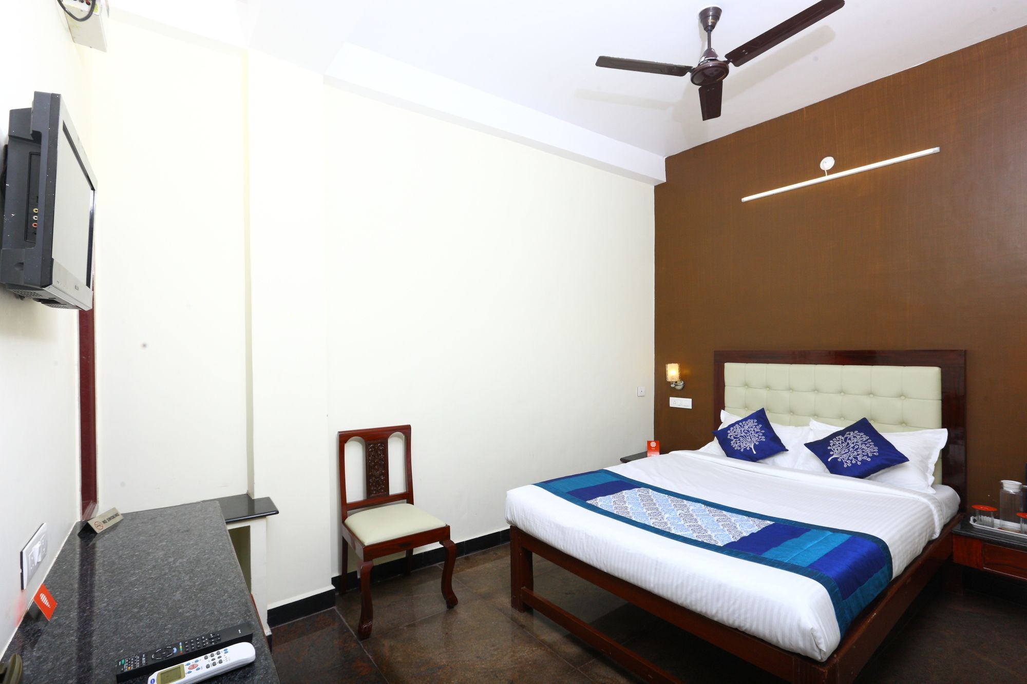 Hotel Oyo 094 Bussy St Prakasam Residency Puduččéri Exteriér fotografie